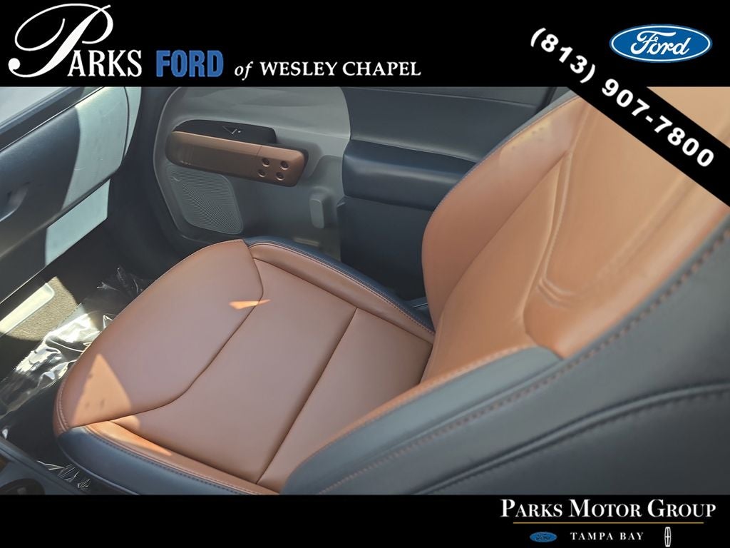2023 Ford Maverick Lariat