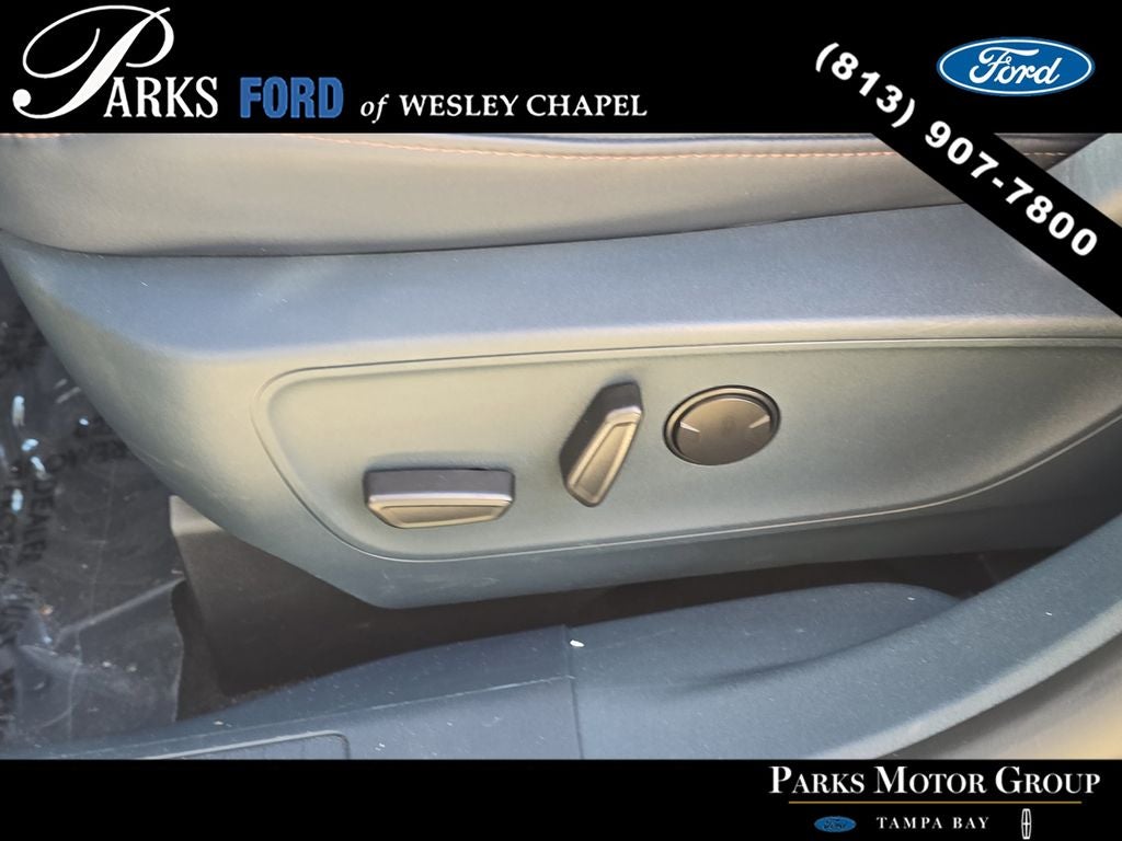 2023 Ford Maverick Lariat