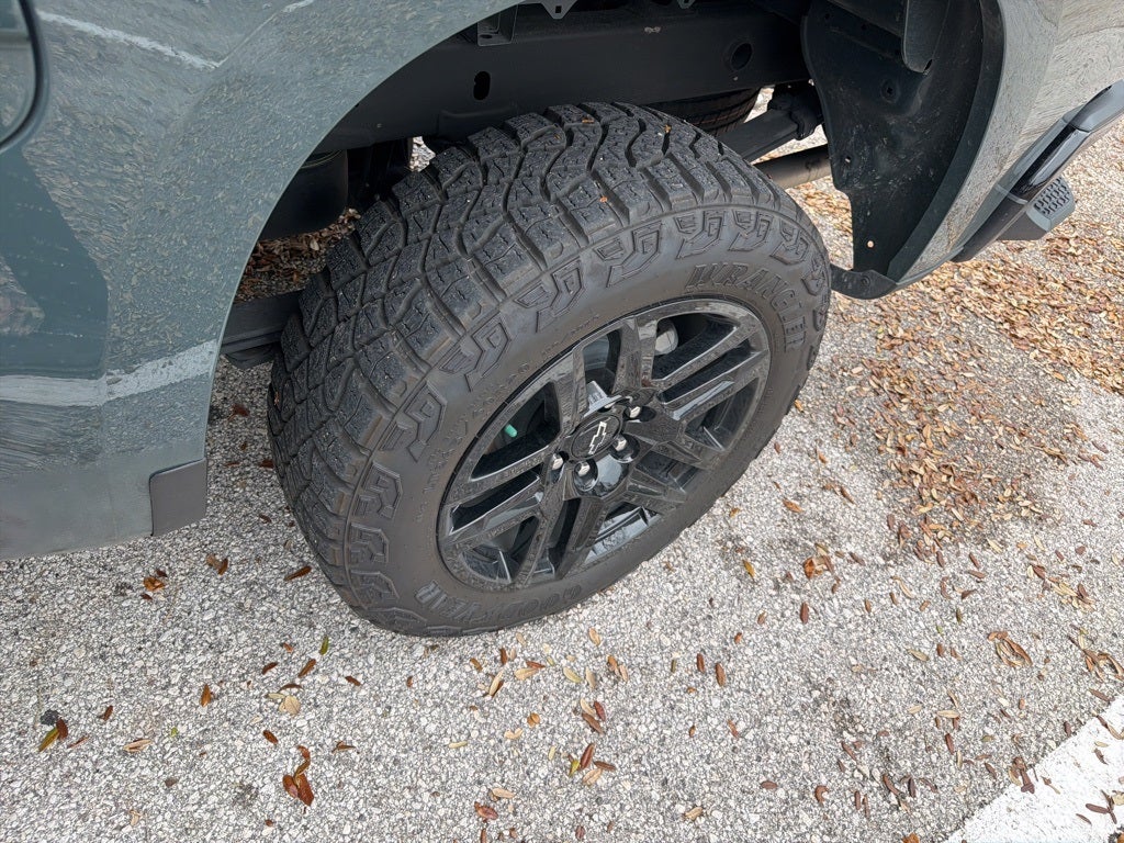 2025 Chevrolet Silverado 1500 Custom Trail Boss