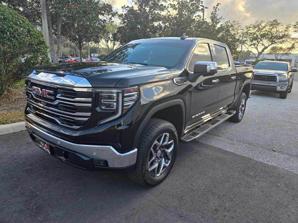 2024 GMC Sierra 1500 SLT