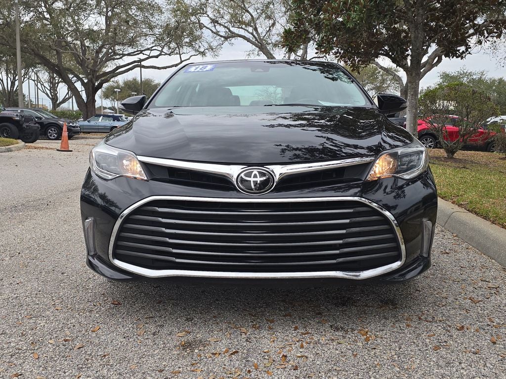 2018 Toyota Avalon XLE