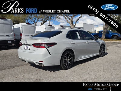 2024 Toyota Camry SE