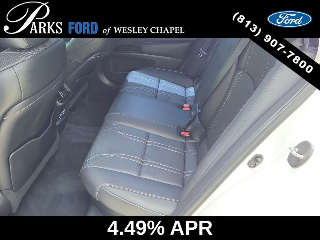 2022 Lexus ES 300h Ultra Luxury