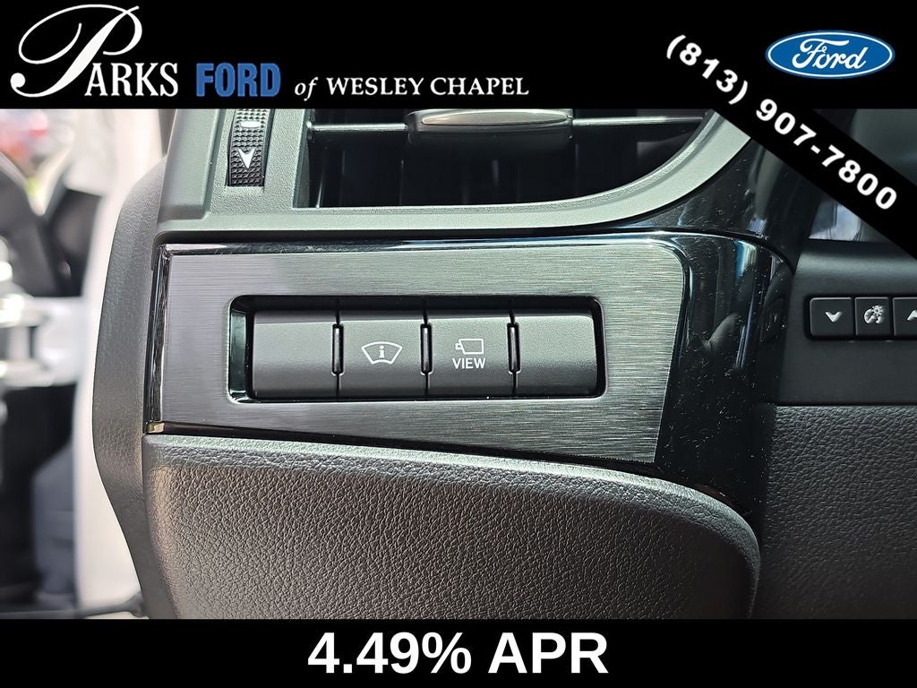 2022 Lexus ES 300h Ultra Luxury