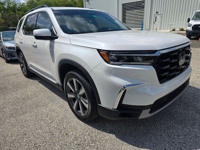 2024 Honda Pilot Touring