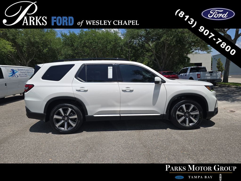 2023 Honda Pilot Touring