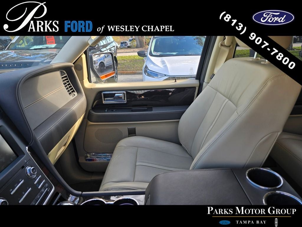 2015 Lincoln Navigator Base
