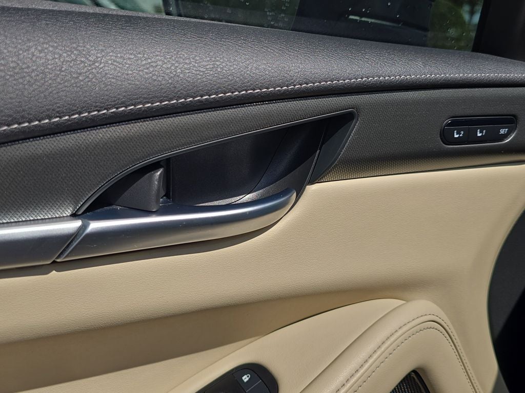 2022 INFINITI QX60 LUXE