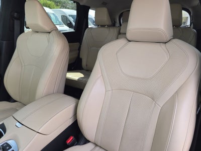 2022 INFINITI QX60 LUXE