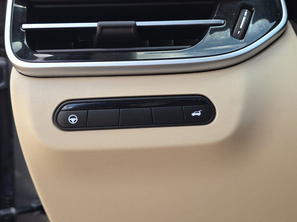 2022 INFINITI QX60 LUXE