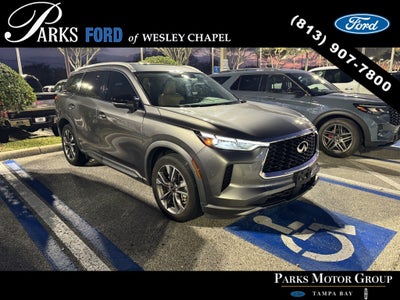 2022 INFINITI QX60 LUXE