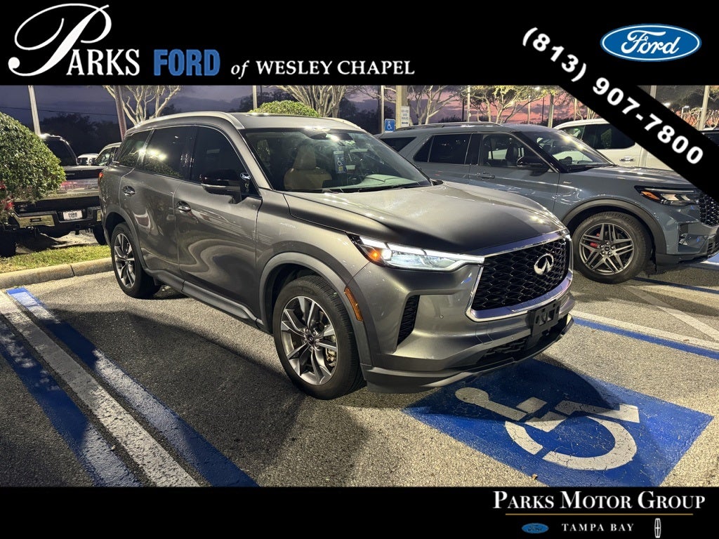 2022 INFINITI QX60 LUXE