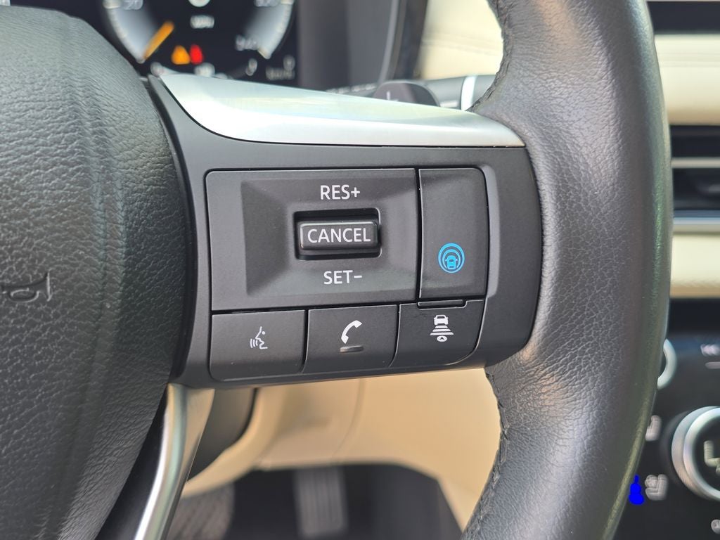 2022 INFINITI QX60 LUXE