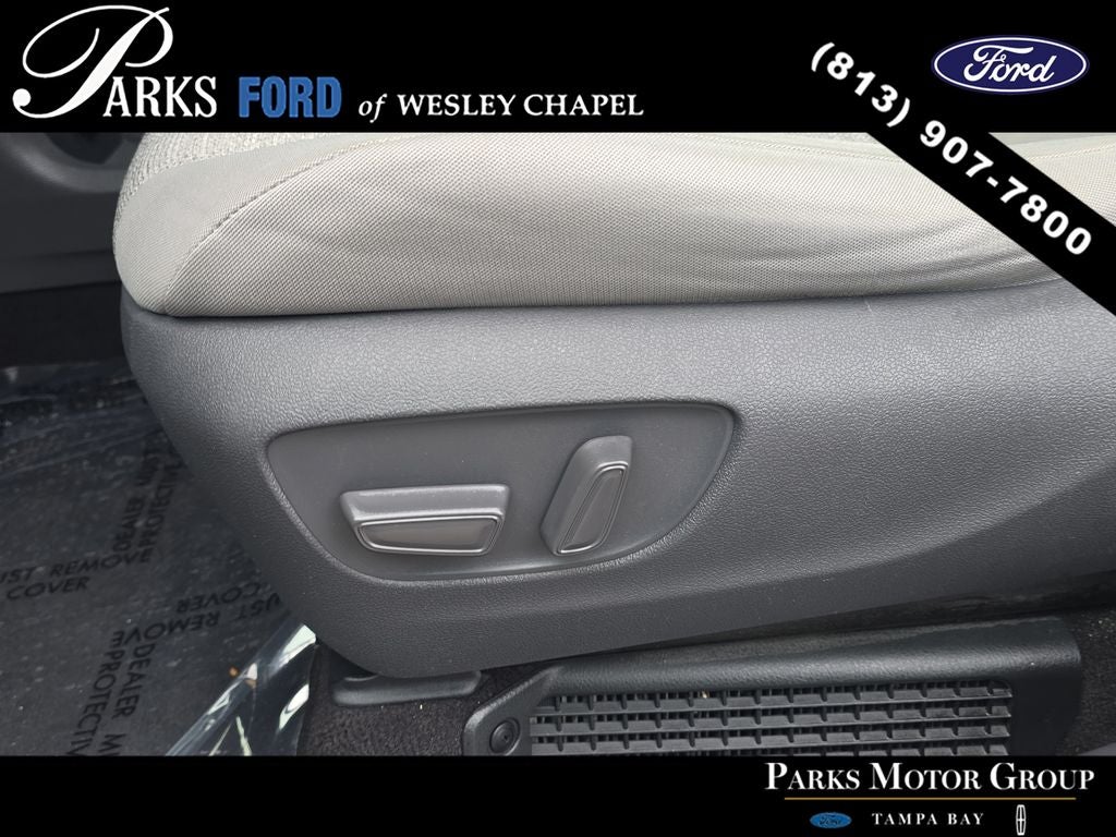 2021 Toyota Sienna LE 8 Passenger