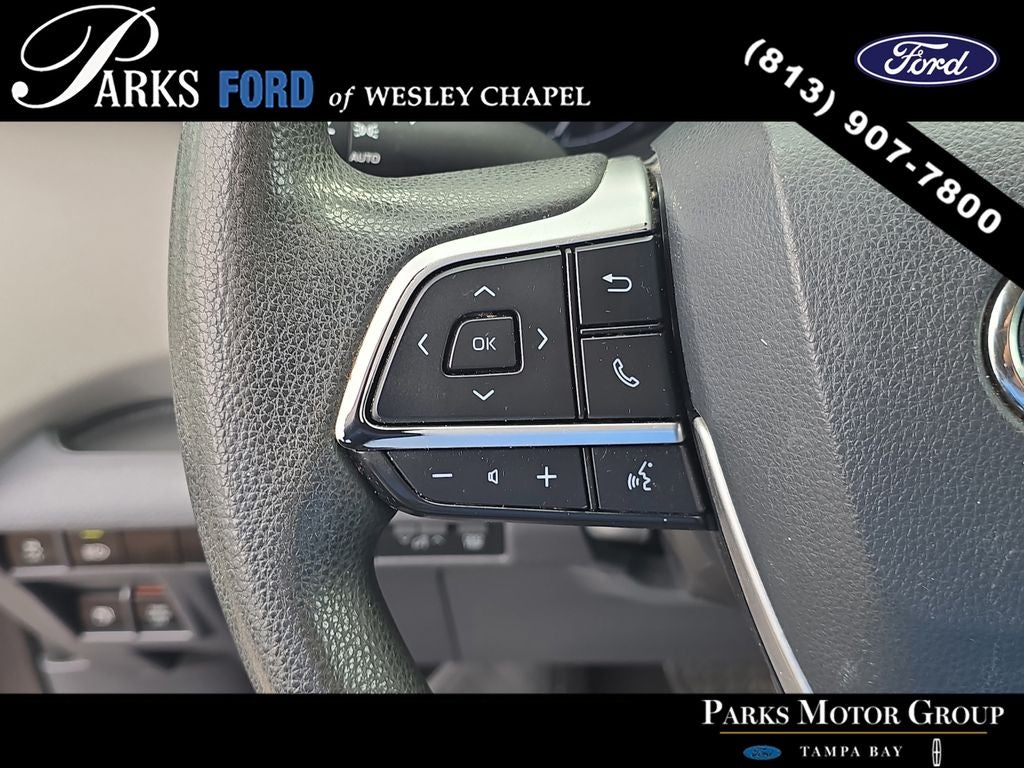 2021 Toyota Sienna LE 8 Passenger
