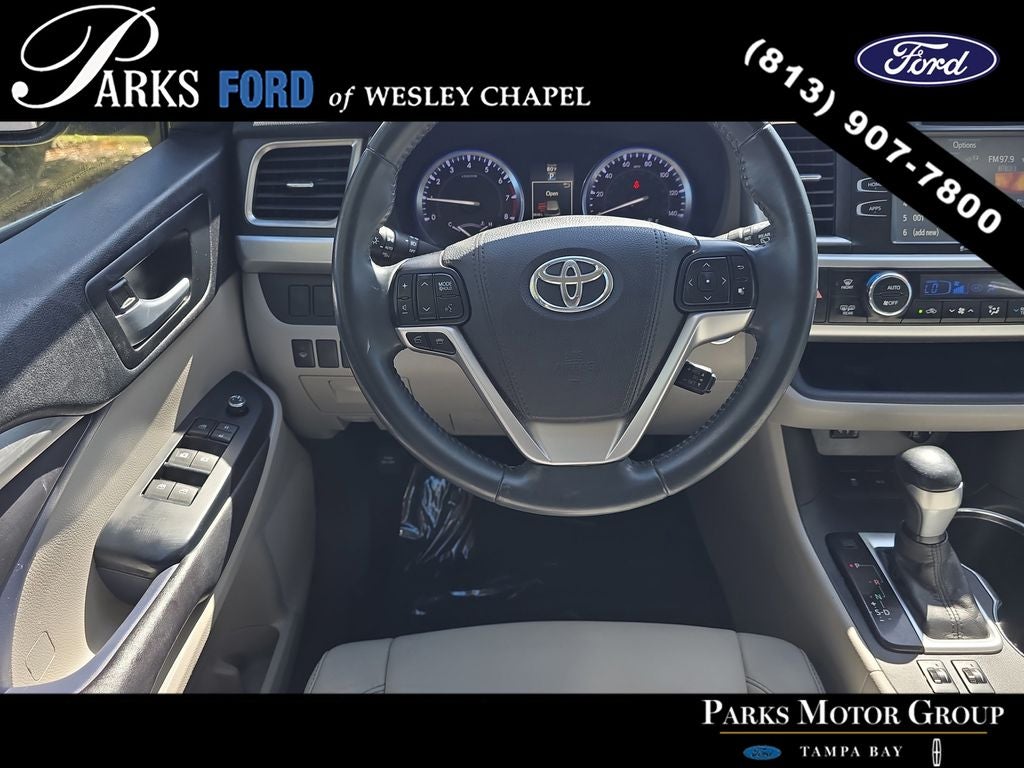 2016 Toyota Highlander XLE V6