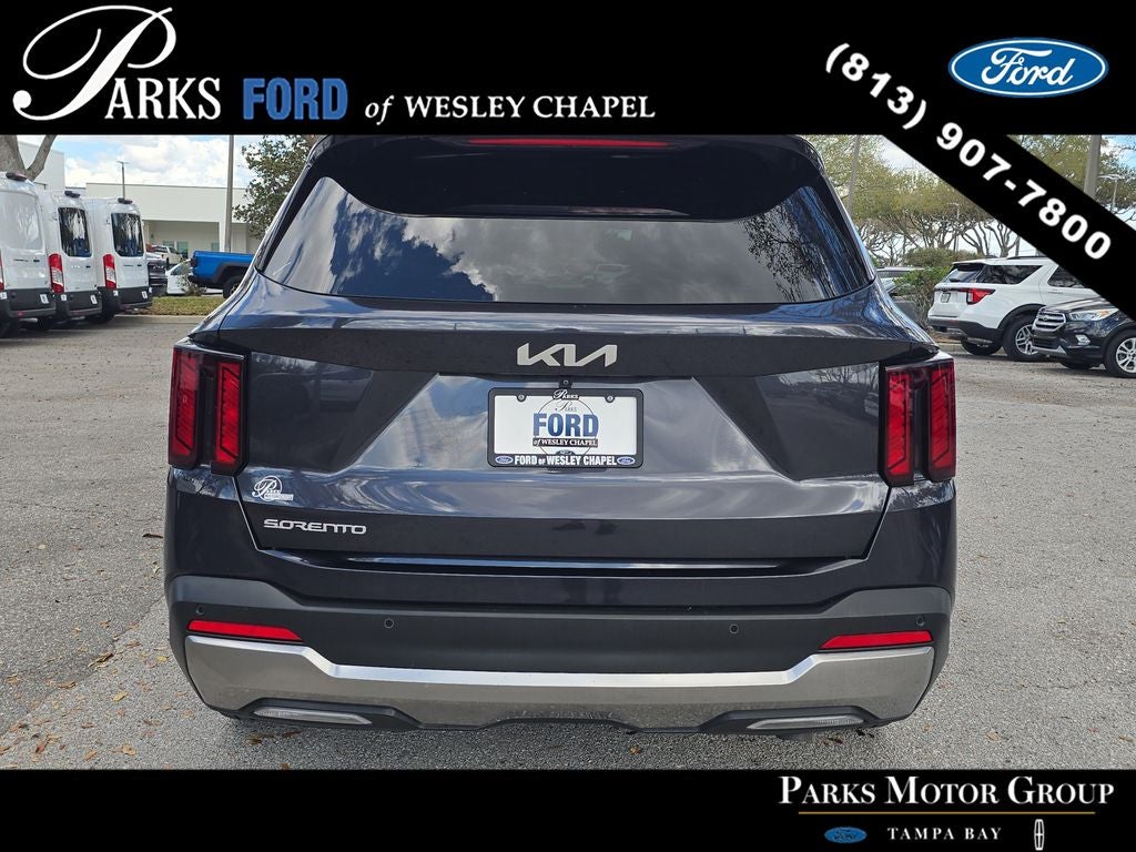 2025 Kia Sorento EX