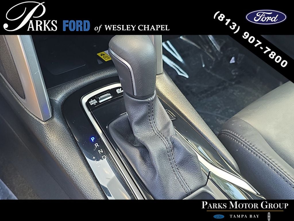 2023 Toyota Corolla Cross Hybrid XSE