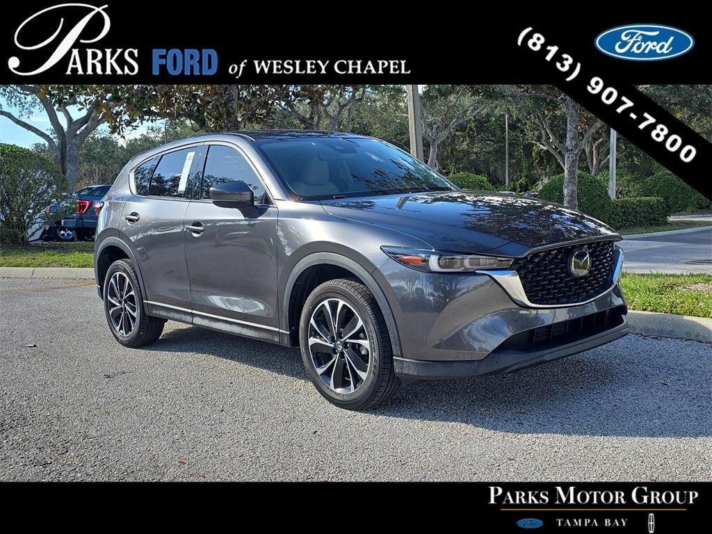 2023 Mazda CX-5 S Premium package