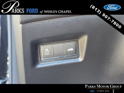 2022 INFINITI Q60 LUXE