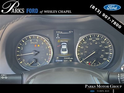 2022 INFINITI Q60 LUXE