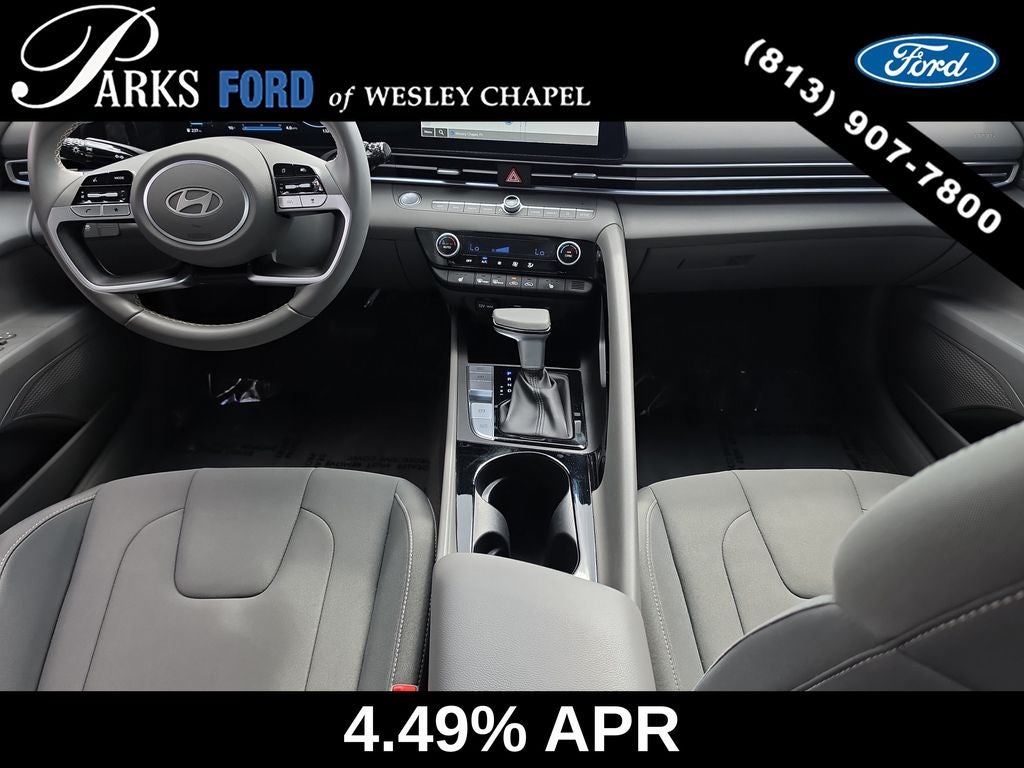 2025 Hyundai Elantra SEL Convenience