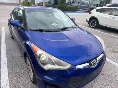 2014 Hyundai Veloster Base w/Black