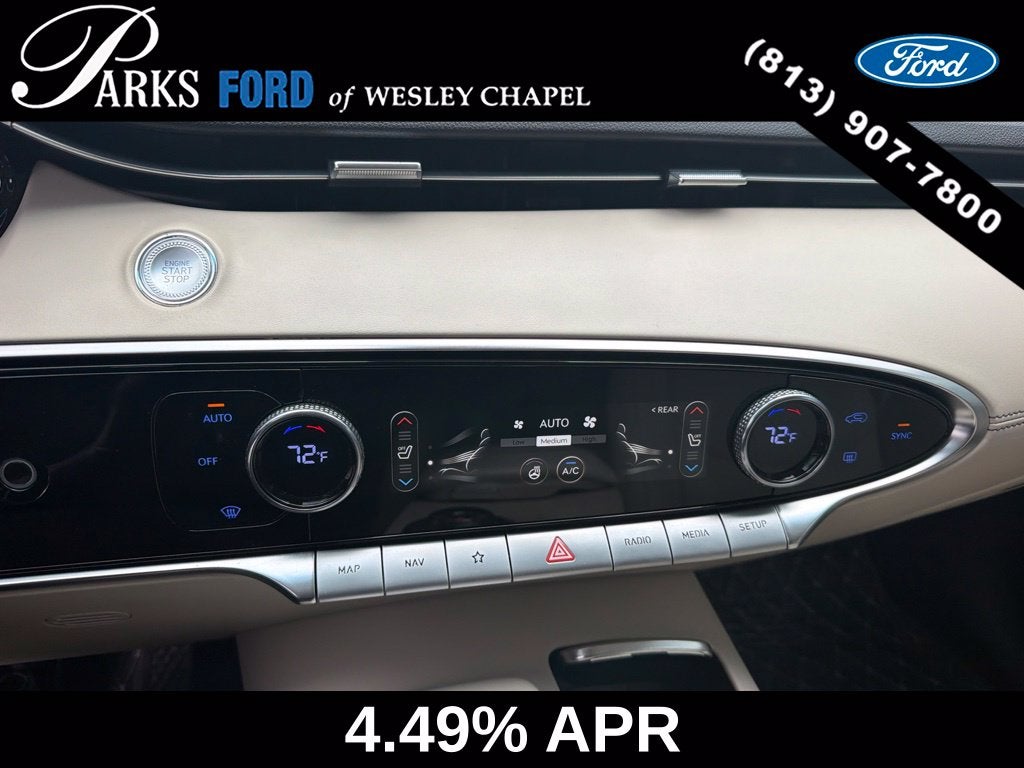 2023 Genesis GV70 2.5T