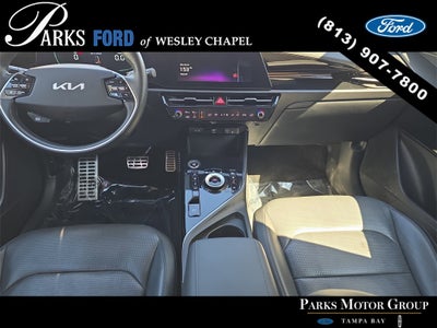 2023 Kia Niro Plug-In Hybrid SX