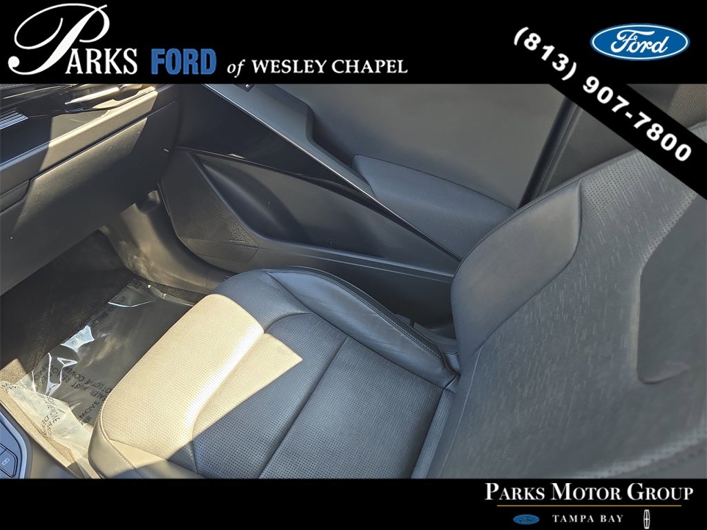 2023 Kia Niro Plug-In Hybrid SX