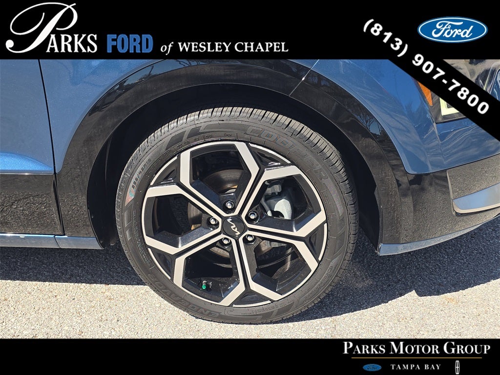 2023 Kia Niro Plug-In Hybrid SX