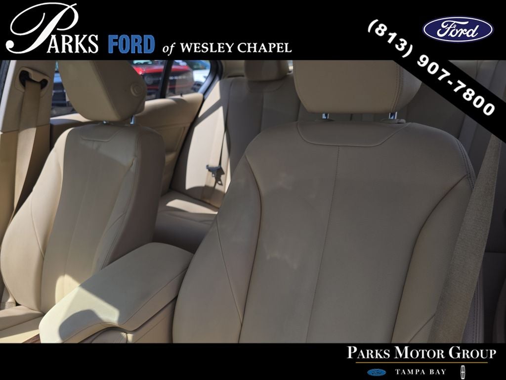 2015 BMW 3 Series 320i