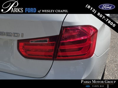 2015 BMW 3 Series 320i
