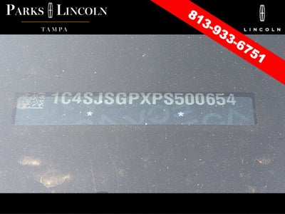 2023 Jeep Grand Wagoneer L Series III