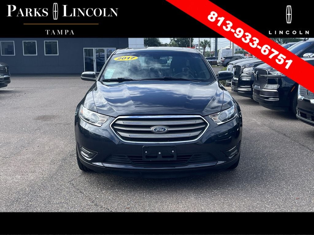 2017 Ford Taurus SEL