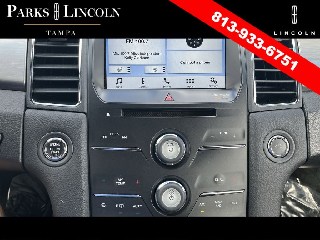 2017 Ford Taurus SEL