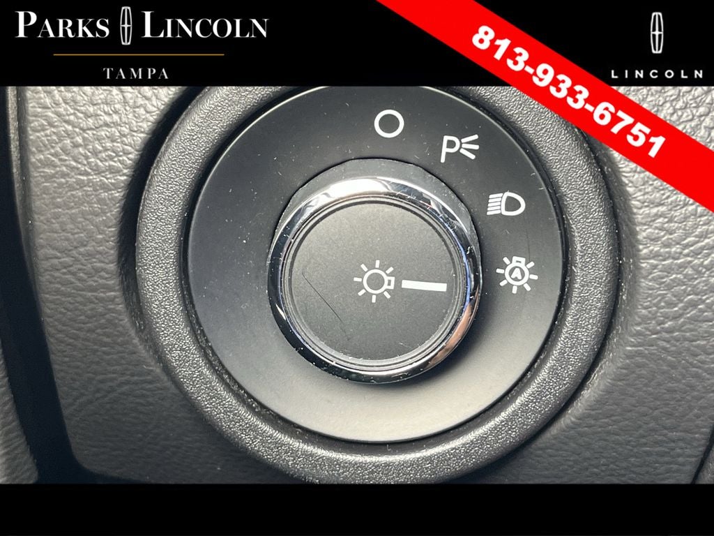 2017 Ford Taurus SEL