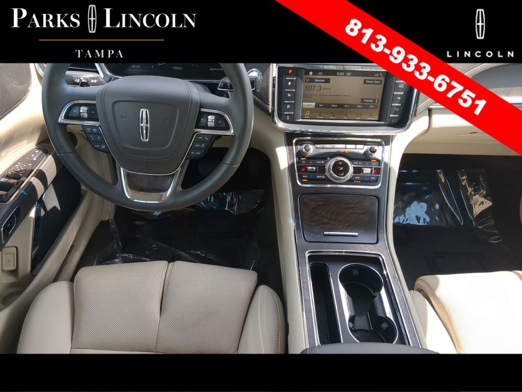 2018 Lincoln Continental Select