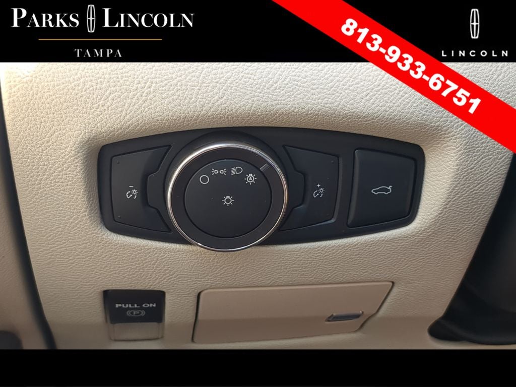 2018 Lincoln Continental Select
