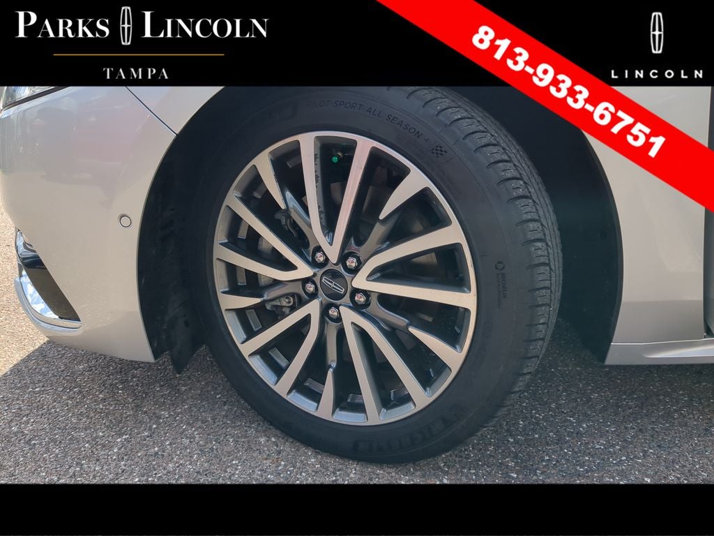 2018 Lincoln Continental Select