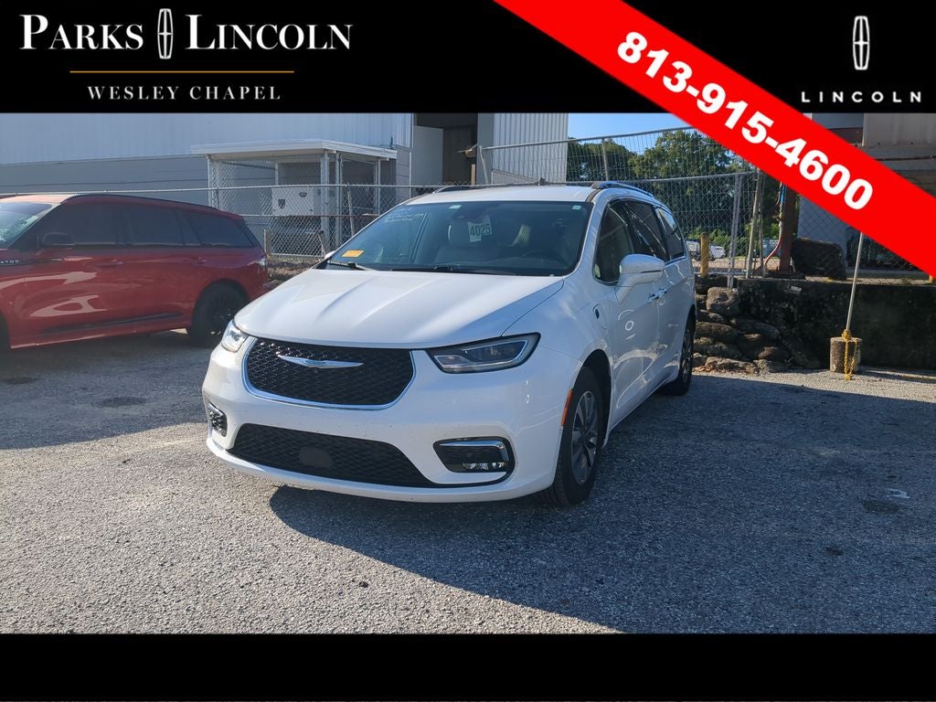 2021 Chrysler Pacifica Hybrid Touring L