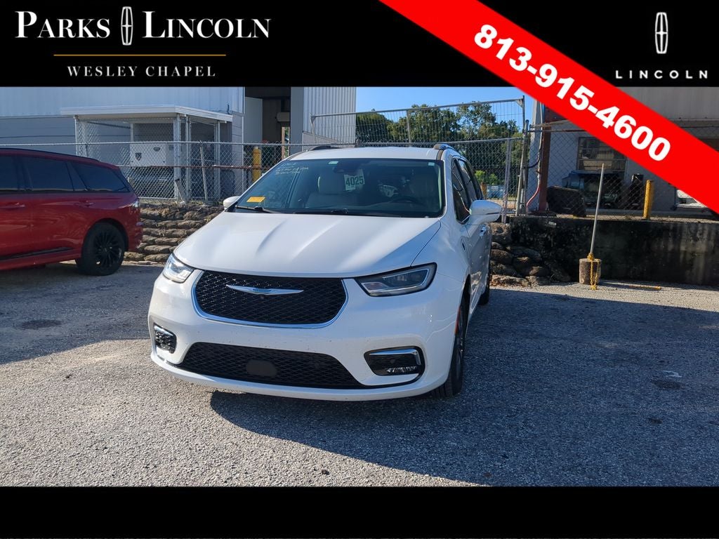 2021 Chrysler Pacifica Hybrid Touring L
