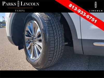 2022 Lincoln Nautilus Reserve