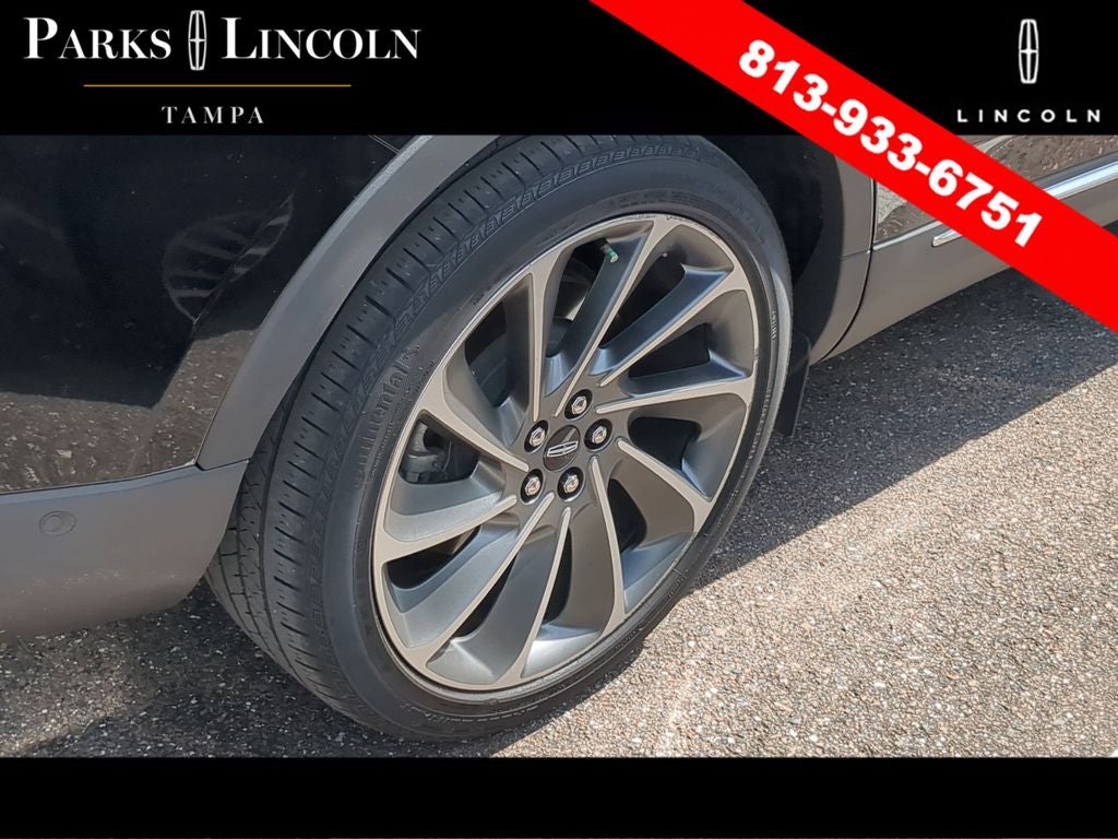 2022 Lincoln Nautilus Reserve