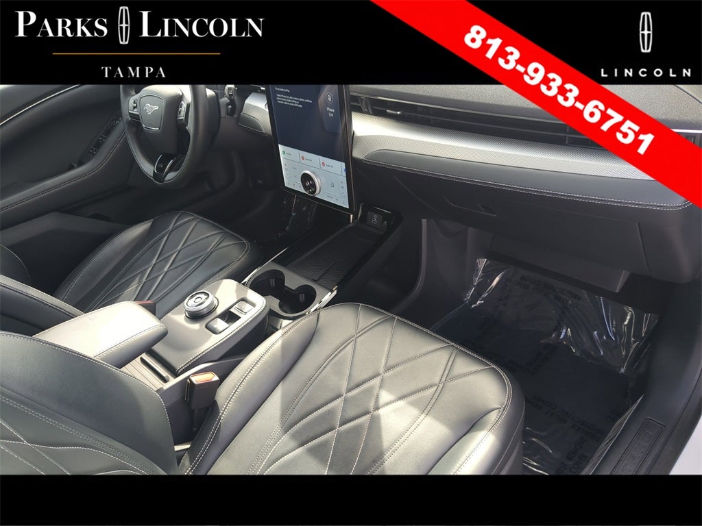 2022 Ford Mustang Mach-E Select