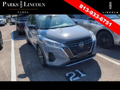 2022 Nissan Kicks SV