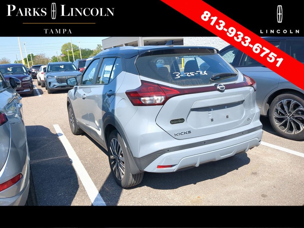 2022 Nissan Kicks SV