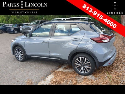 2023 Nissan Kicks SR
