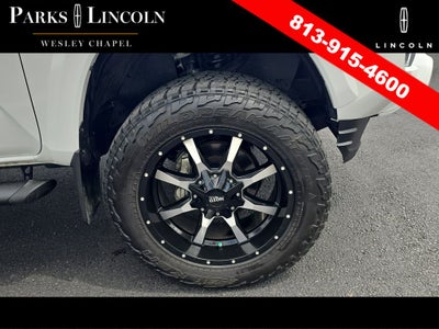 2022 Toyota Tacoma Limited V6