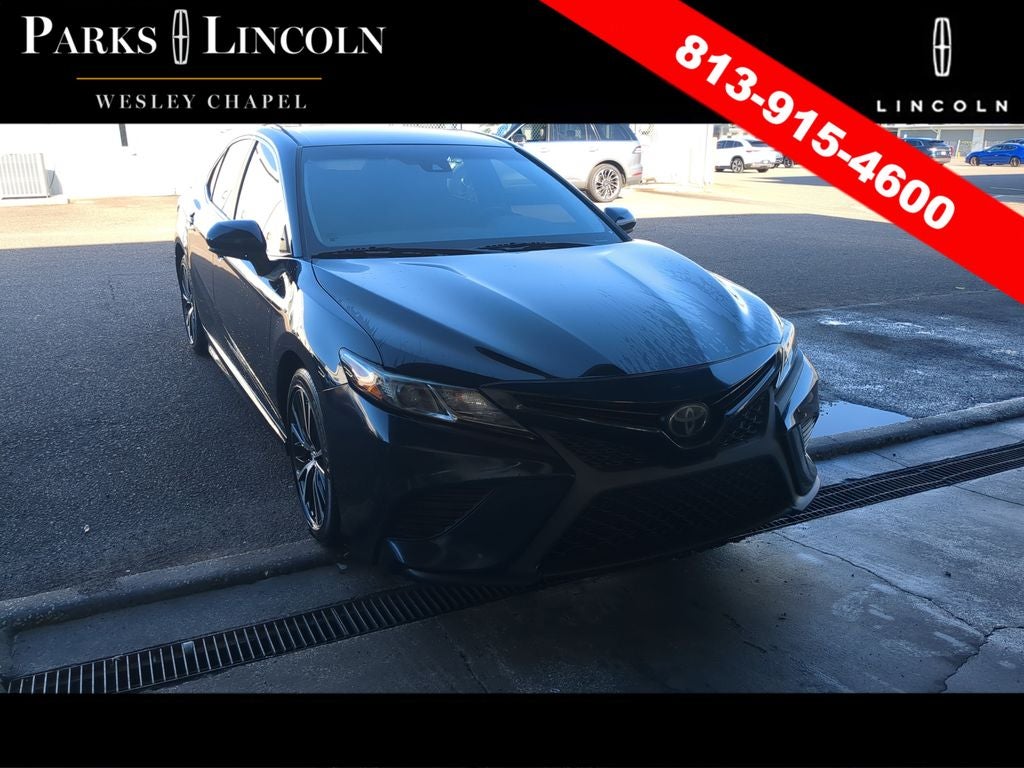 2019 Toyota Camry SE